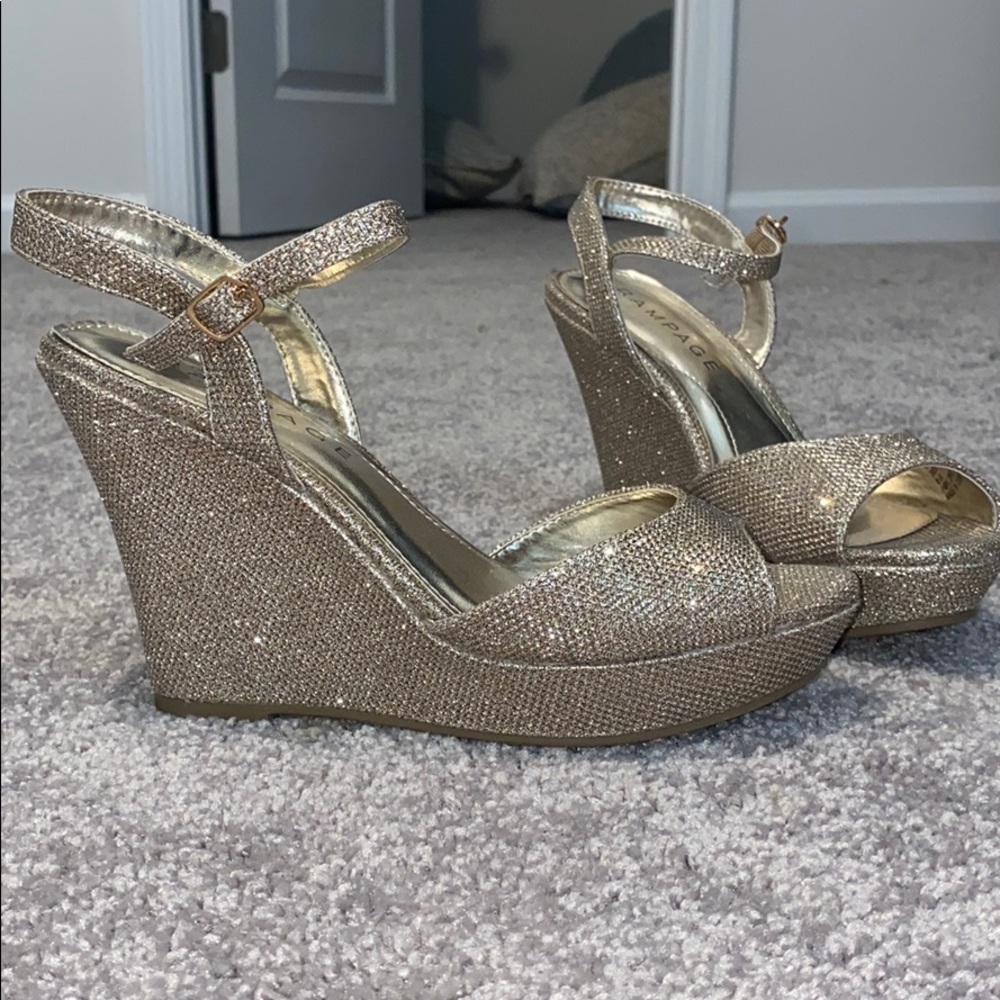 Rampage Gold Wedges